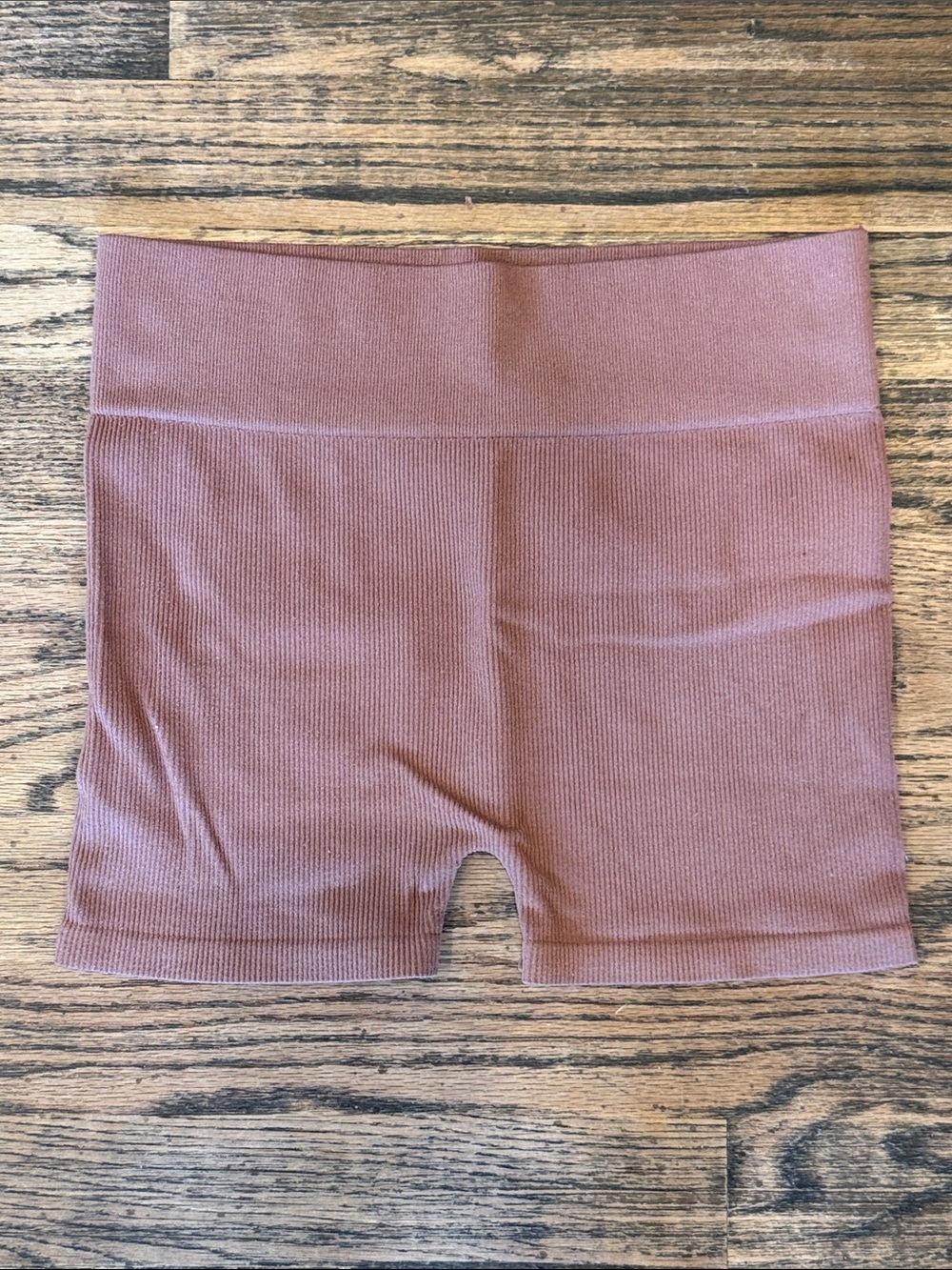 Bozzolo Seamless Ribbed High-Waist Bike Shorts in Dusty Rose